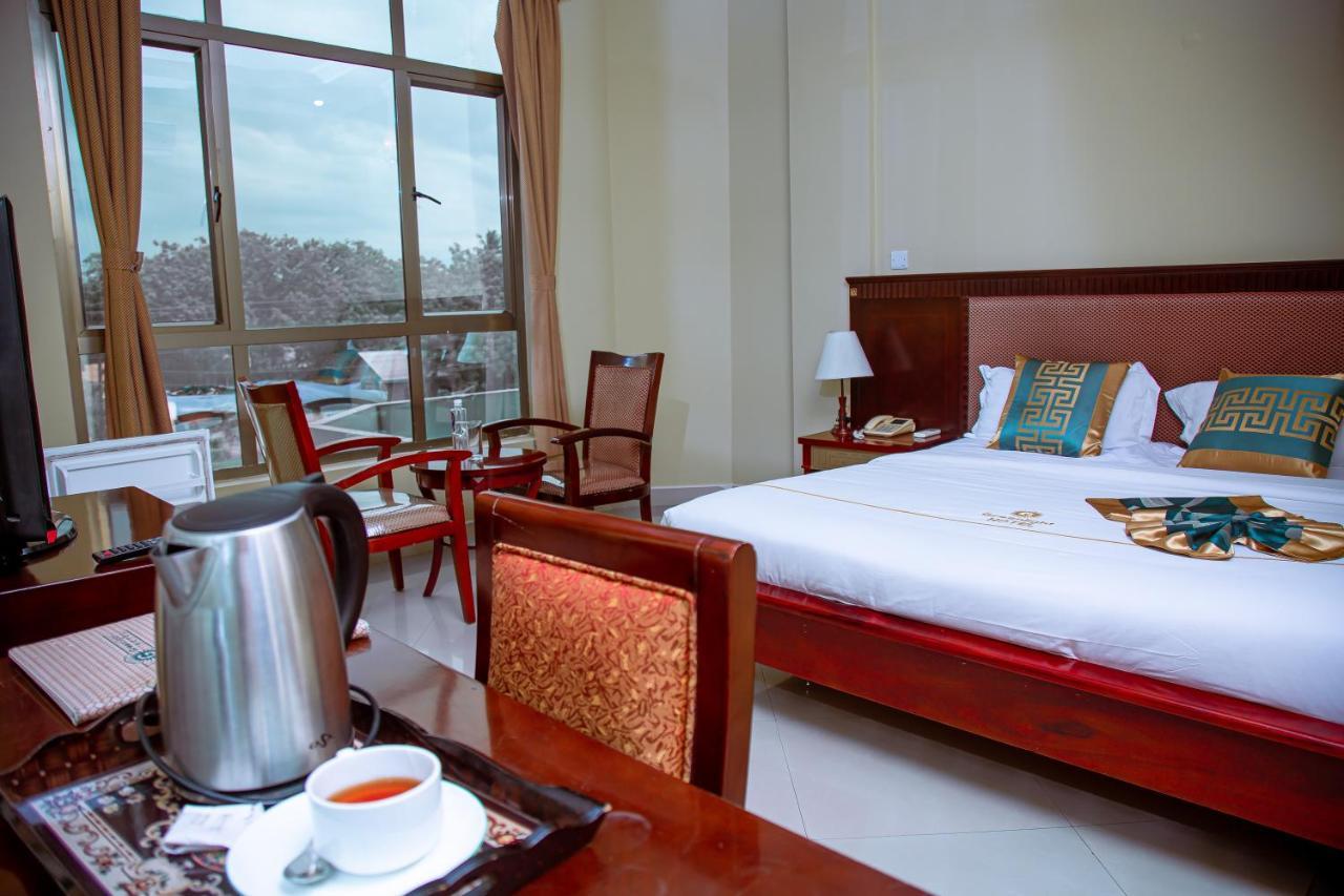 Greenlight Hotel Dar es Salaam Ngoại thất bức ảnh