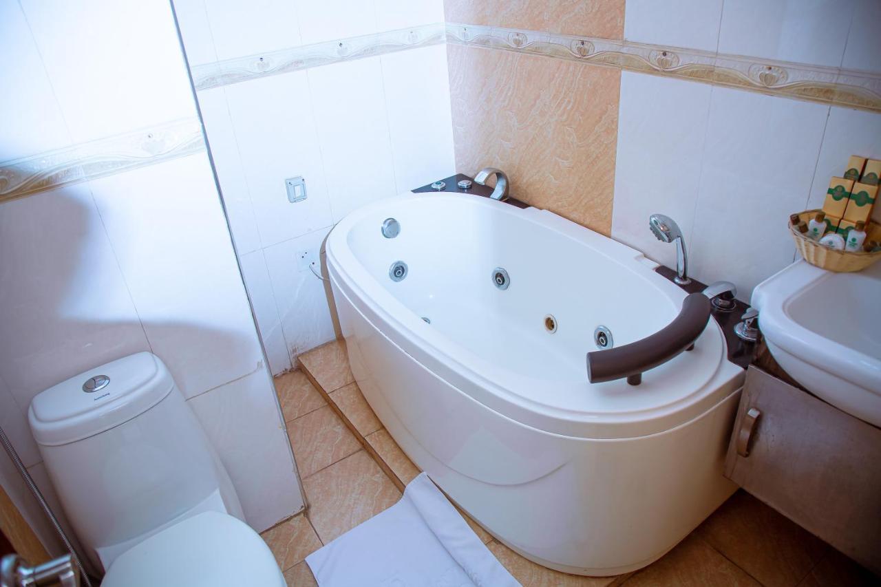 Greenlight Hotel Dar es Salaam Ngoại thất bức ảnh