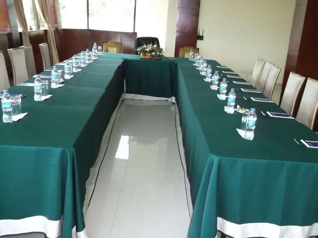 Greenlight Hotel Dar es Salaam Ngoại thất bức ảnh